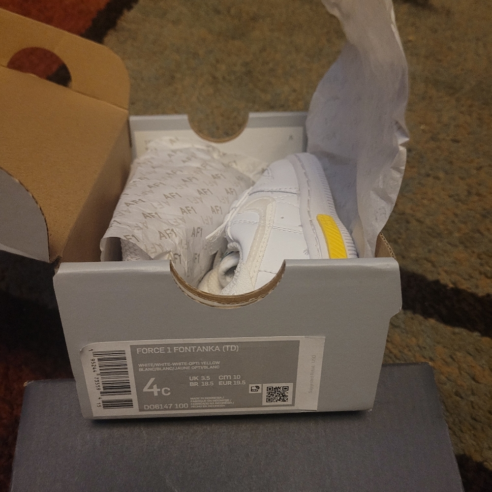 Toddler sneaker